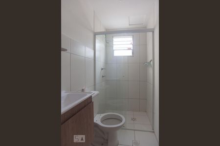 Banheiro de apartamento à venda com 2 quartos, 48m² em Loteamento Parque São Martinho, Campinas