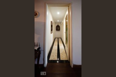 Corredor de acesso aos dormitórios  de apartamento para alugar com 6 quartos, 333m² em Lagoa, Rio de Janeiro