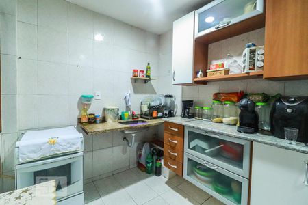 Cozinha de casa de condomínio à venda com 2 quartos, 90m² em Curicica, Rio de Janeiro