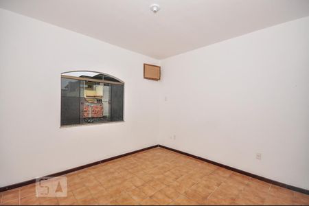 Suíte de apartamento para alugar com 2 quartos, 70m² em Taquara, Rio de Janeiro