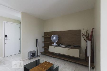 Apartamento para alugar com 78m², 2 quartos e 2 vagas Apartamento para alugar com 78m², 2 quartos e 2 vagasSala