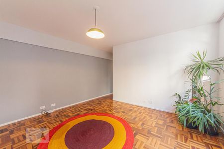 Sala de estar e jantar de apartamento para alugar com 2 quartos, 96m² em Pinheiros, São Paulo