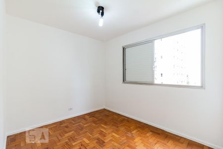 Primeiro dormitório de apartamento para alugar com 2 quartos, 61m² em Vila Olímpia, São Paulo
