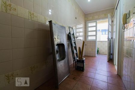 Cozinha de apartamento à venda com 1 quarto, 44m² em Menino Deus, Porto Alegre