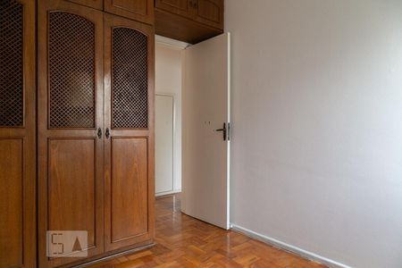 Quarto 1 de apartamento para alugar com 3 quartos, 100m² em Aclimação, São Paulo