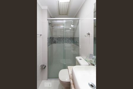 Banheiro de apartamento à venda com 3 quartos, 64m² em Chácara Belenzinho, São Paulo