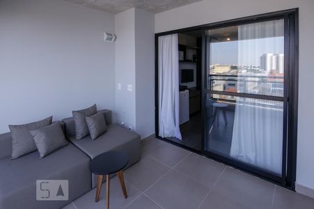 Varanda de kitnet/studio para alugar com 1 quarto, 28m² em Bom Retiro, São Paulo