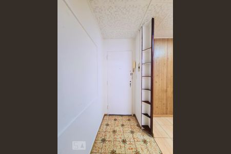 Hall de Entrada de kitnet/studio à venda com 1 quarto, 21m² em Engenho Novo, Rio de Janeiro