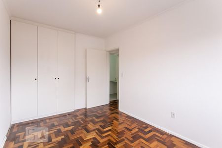 Quarto 1 de apartamento para alugar com 2 quartos, 150m² em Jardim Botânico, Porto Alegre