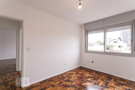 Quarto 1 de apartamento para alugar com 2 quartos, 150m² em Jardim Botânico, Porto Alegre