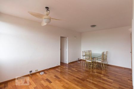 Sala de apartamento para alugar com 2 quartos, 94m² em Vila Alexandria, São Paulo