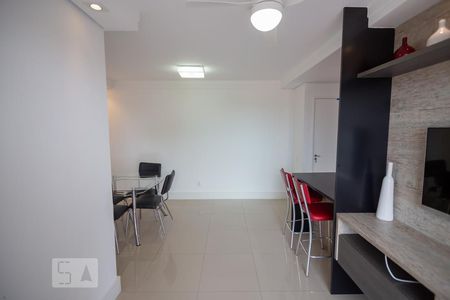Sala de apartamento à venda com 2 quartos, 68m² em Vila Polopoli, São Paulo