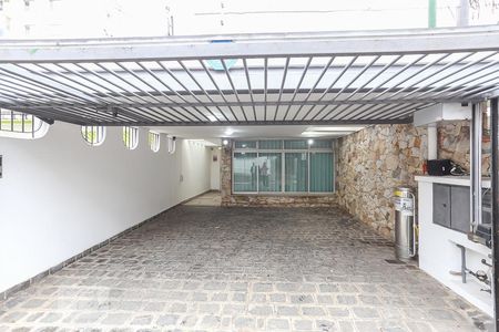 Garagem de casa à venda com 3 quartos, 200m² em Vila Monte Alegre, São Paulo
