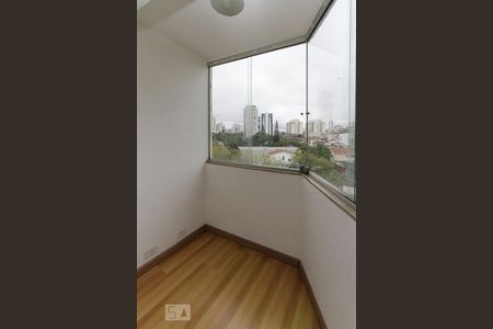 varanda de apartamento à venda com 2 quartos, 70m² em Vila Regente Feijó, São Paulo