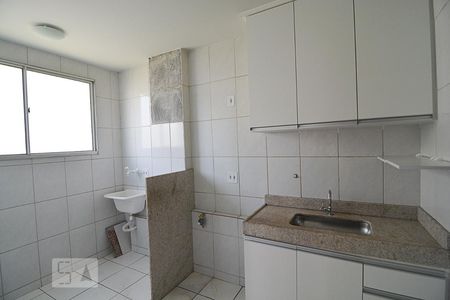 Cozinha de apartamento à venda com 3 quartos, 70m² em Buritis, Belo Horizonte