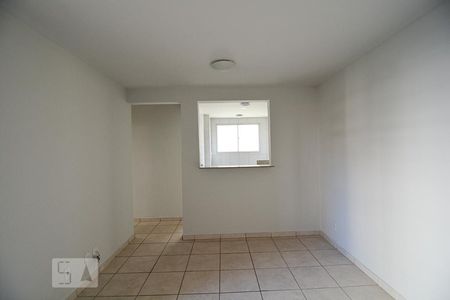 Sala de apartamento à venda com 3 quartos, 70m² em Buritis, Belo Horizonte