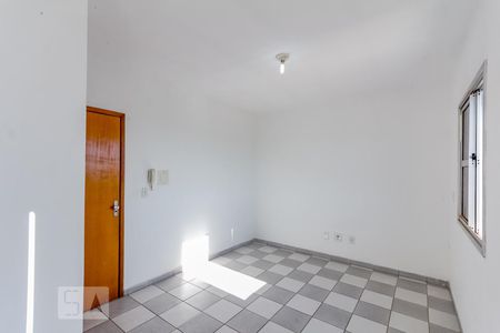 Quarto  de kitnet/studio para alugar com 1 quarto, 18m² em Setor Leste Universitário, Goiânia