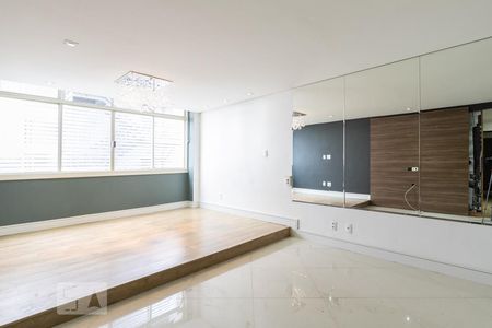 Sala de apartamento à venda com 3 quartos, 140m² em Itaim Bibi, São Paulo