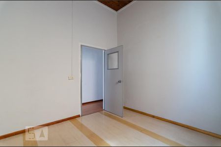 Quarto 1 de casa para alugar com 2 quartos, 100m² em Centro, Campinas