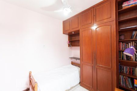 Quarto 2 de apartamento à venda com 3 quartos, 110m² em Grajaú, Rio de Janeiro