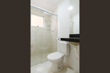 Banheiro de apartamento para alugar com 2 quartos, 52m² em Baeta Neves, São Bernardo do Campo