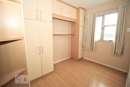 Quarto 1 de apartamento para alugar com 2 quartos, 60m² em Pechincha, Rio de Janeiro