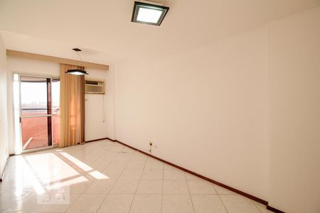 Sala de apartamento à venda com 2 quartos, 86m² em Barra da Tijuca, Rio de Janeiro