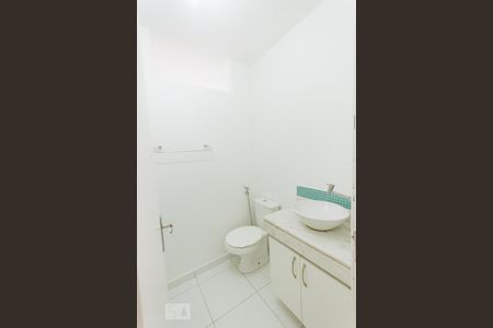 Banheiro de apartamento à venda com 2 quartos, 47m² em Freguesia de Jacarepaguá, Rio de Janeiro