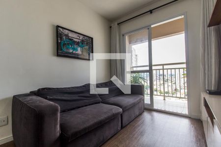 Sala de TV de apartamento para alugar com 3 quartos, 71m² em Vila Boa Vista, Barueri
