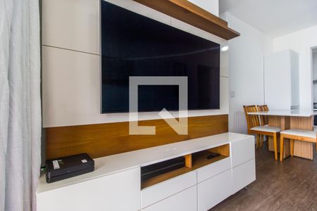 Sala de TV de apartamento à venda com 3 quartos, 71m² em Vila Boa Vista, Barueri