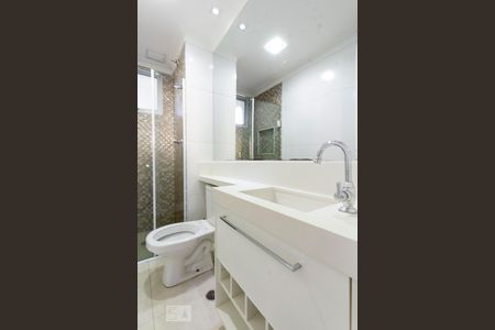 Banheiro de apartamento à venda com 2 quartos, 61m² em Jardim Pedro José Nunes, São Paulo