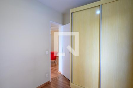 Quarto 1 de apartamento para alugar com 2 quartos, 56m² em Vila Santo Estéfano, São Paulo