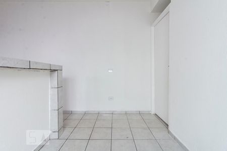 Cozinha de casa para alugar com 1 quarto, 40m² em Parque Boturussu, São Paulo