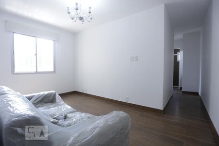 Apartamento para alugar com 60m², 2 quartos e 1 vagaSala