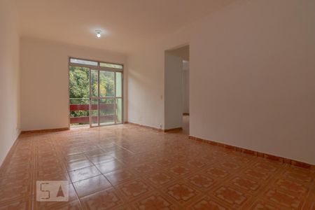 Apartamento à venda com 64m², 2 quartos e 1 vagaSala