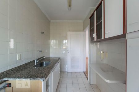 Cozinha de apartamento para alugar com 1 quarto, 45m² em Aclimação, São Paulo