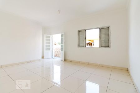 Quarto 3 de casa à venda com 5 quartos, 250m² em Vila Canero, São Paulo