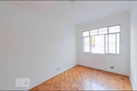 Sala de apartamento para alugar com 2 quartos, 68m² em Vila Isabel, Rio de Janeiro