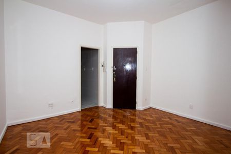 Sala de apartamento para alugar com 1 quarto, 50m² em Centro, Rio de Janeiro