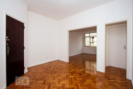 Sala de apartamento para alugar com 1 quarto, 50m² em Centro, Rio de Janeiro