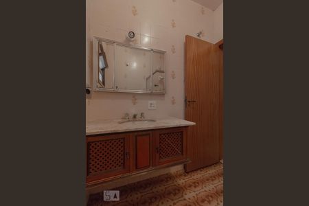 Banheiro  de casa à venda com 3 quartos, 170m² em Vila Mariana, São Paulo