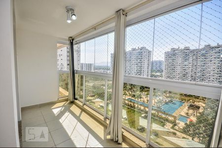 Varanda de apartamento à venda com 2 quartos, 69m² em Jacarepaguá, Rio de Janeiro