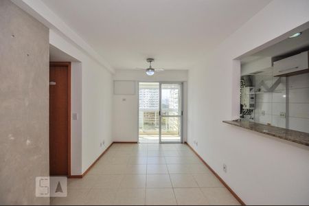 Sala de apartamento à venda com 2 quartos, 69m² em Jacarepaguá, Rio de Janeiro