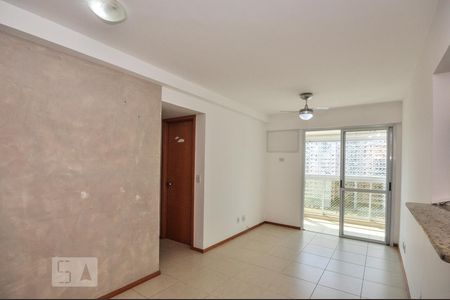 Sala de apartamento à venda com 2 quartos, 69m² em Jacarepaguá, Rio de Janeiro