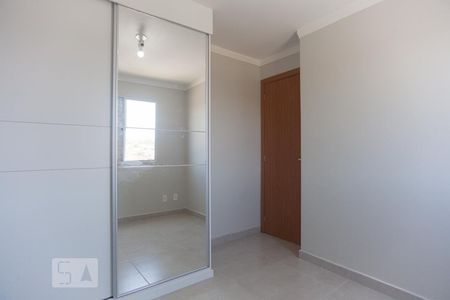 Quarto 2 de apartamento para alugar com 2 quartos, 45m² em Jardim São Vicente, Campinas