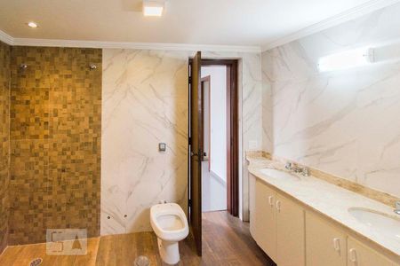 Banheiro de apartamento à venda com 5 quartos, 308m² em Vila São Francisco, Osasco