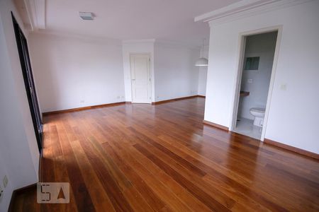 Sala de apartamento para alugar com 3 quartos, 126m² em Vila Ipojuca, São Paulo