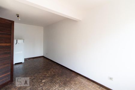 Studio de kitnet/studio para alugar com 1 quarto, 38m² em Centro, Curitiba