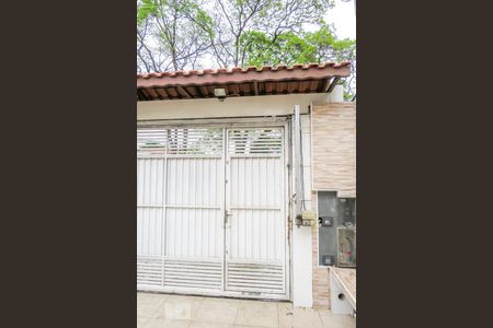 Garagem de casa à venda com 2 quartos, 250m² em Indianópolis, São Paulo