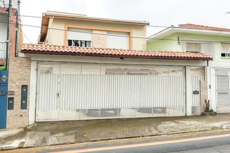 Fachada  de casa à venda com 2 quartos, 250m² em Indianópolis, São Paulo